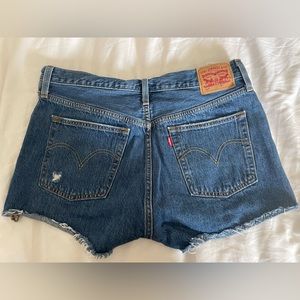 Levi 501 shorts 30
